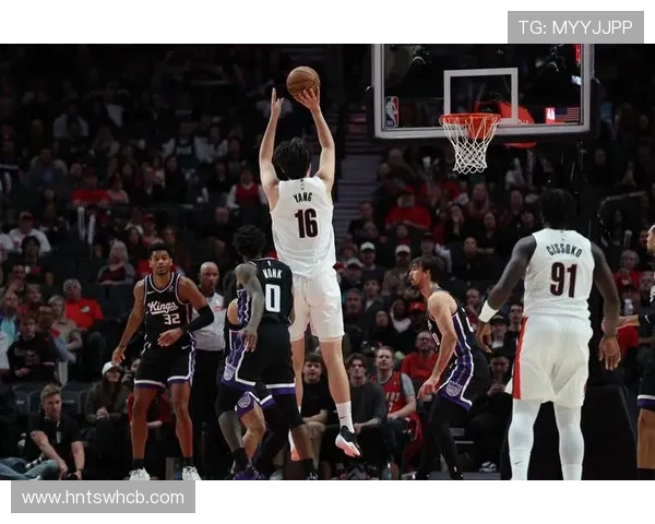 媒体人分析杨瀚森连续三场未出场原因首轮秀表现机会普遍不足